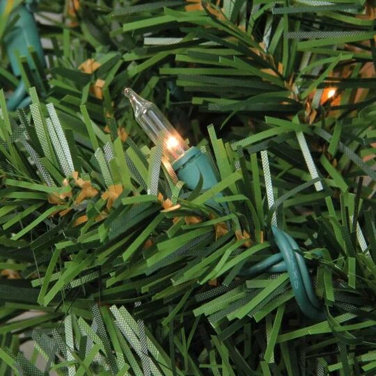 Northlight 24" Pre-Lit Canadian Pine Artificial Wreath, Clear Lights 3 Northlight 24" Pre-Lit Canadian Pine Artificial Wreath, Clear Lights - Image 3