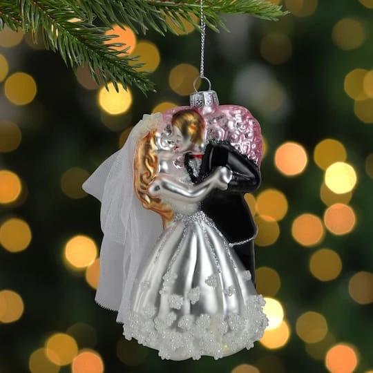 Northlight 5.25" Bride And Groom Kissing Glass Wedding Christmas Ornament 3 Northlight 5.25" Bride And Groom Kissing Glass Wedding Christmas Ornament - Image 3