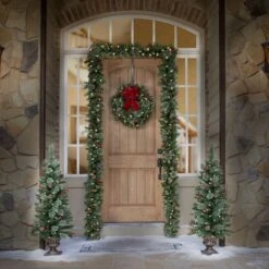Haute Décor 9ft. Pre-Lit LED Classic Garland -Northlight Sale Store D330227S 2