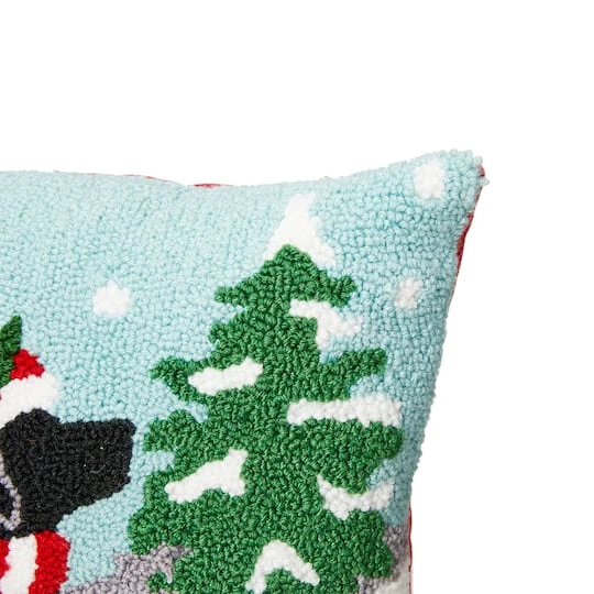 Glitzhome® Hooked Christmas Dog & Cat Throw Pillow Set 7 Glitzhome® Hooked Christmas Dog & Cat Throw Pillow Set - Image 7