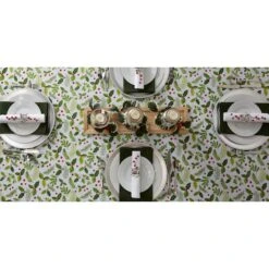DII® 52" Boughs Of Holly Print Tablecloth 18 DII® 52" Boughs Of Holly Print Tablecloth -Northlight Sale Store D540184S 7