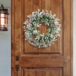 24" Pinecones & Berries Decorated Wreath -Northlight Sale Store D659674S 3