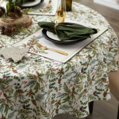 DII® 70" Heritage Holiday Sprigs Printed Tablecloth -Northlight Sale Store D666782S 3