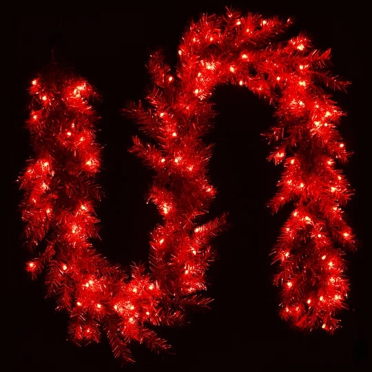 9ft. Pre-Lit Crystal Silver Metallic Garland 9 9ft. Pre-Lit Crystal Silver Metallic Garland - Image 9